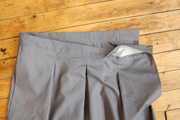 Attaching the waistband on the Liesl + Co Girl Friday Culottes