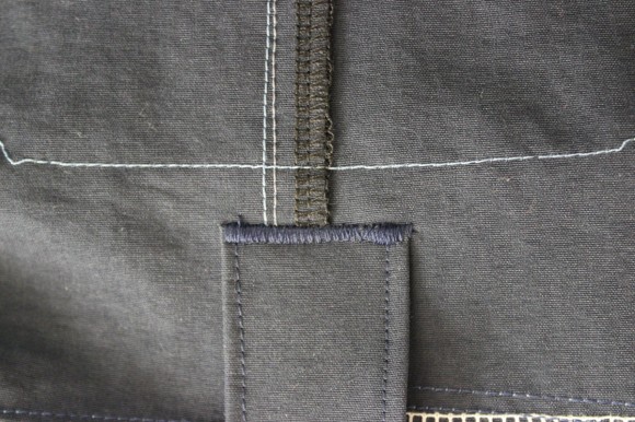 Narrow zig zag stitch on roll-up tab