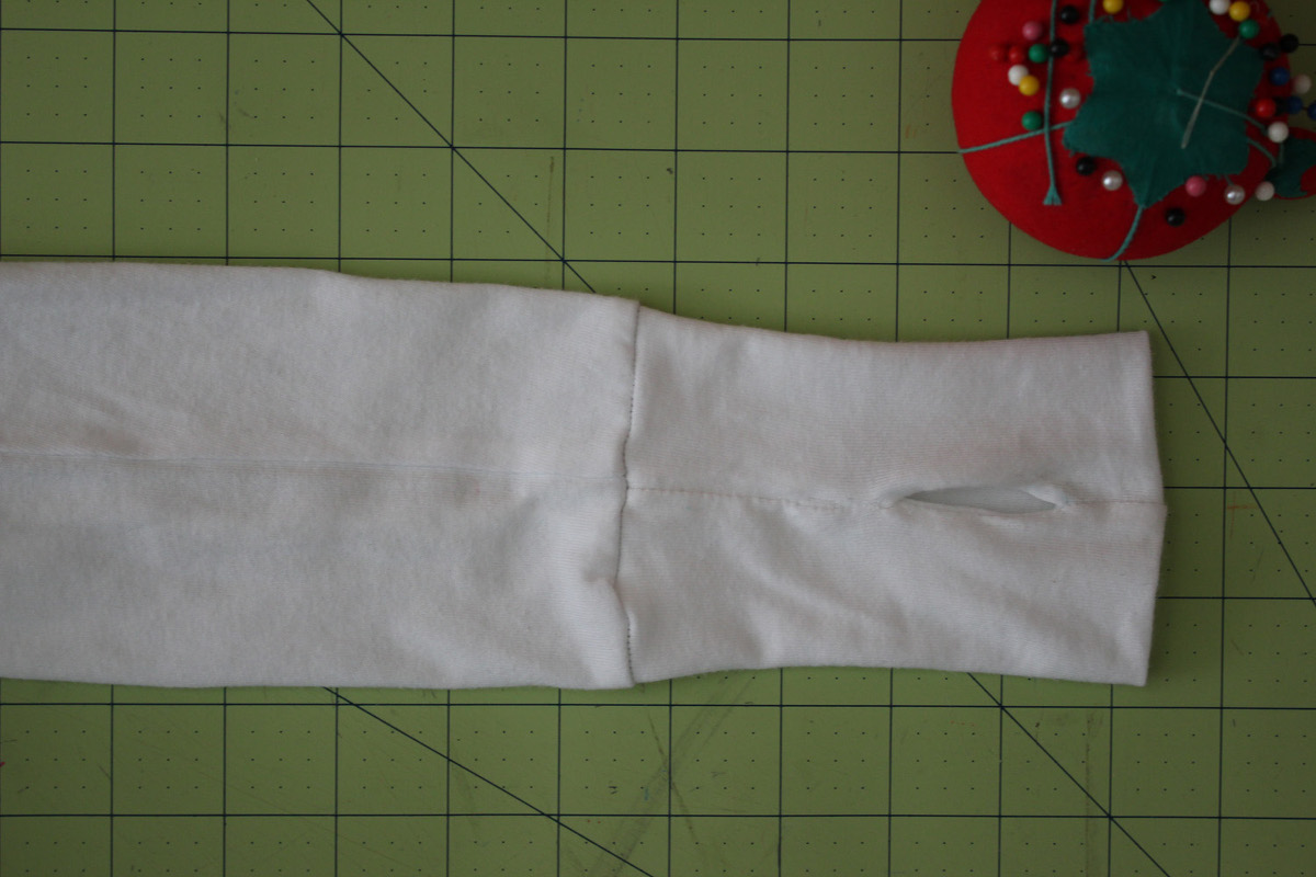 Customizing With Oliver + S: Thumbhole Sleeve Tutorial | Blog | Oliver + S