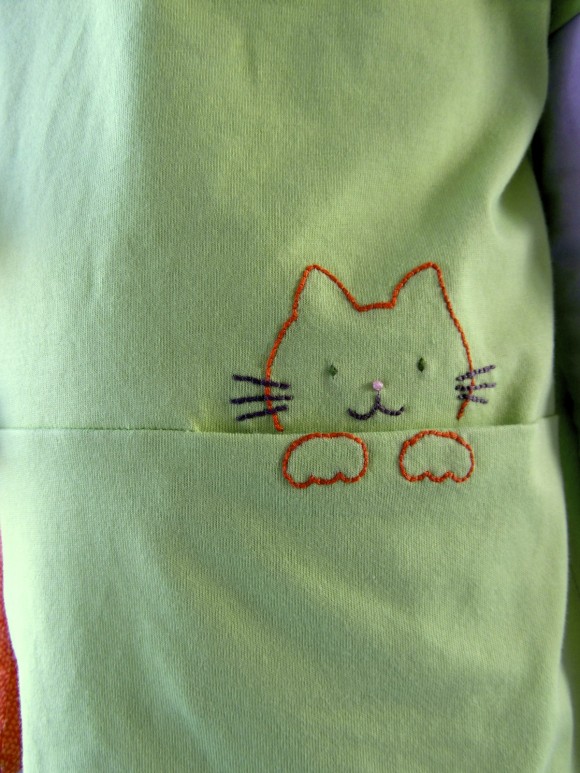 Oliver + S Lunch Box Tee with cat embroidered pocket