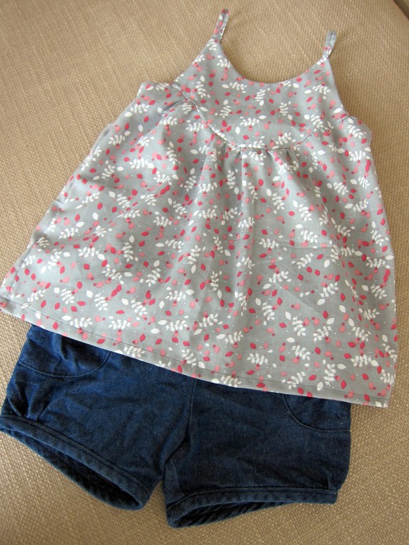 Oliver + S Puppet Show Shorts in denim