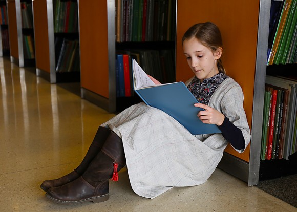 sitting-reading