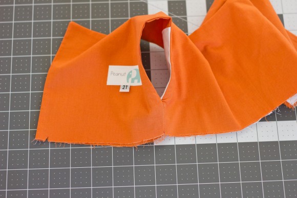 Fox Playtime dress tutorial