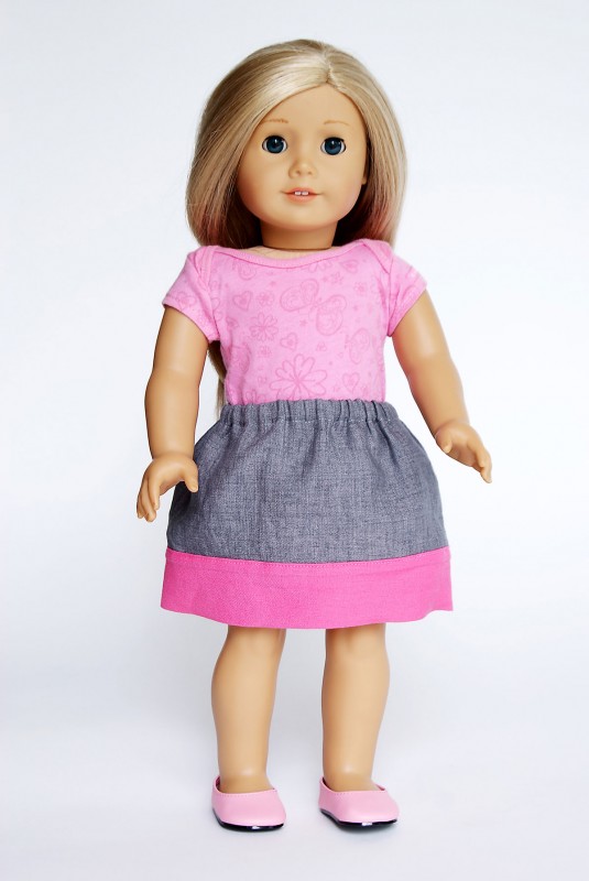 18-inch doll version of the Oliver + S Lazy Days Skirt with double-thickness hem