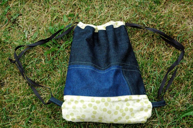 Drawstring Bag from Oliver + S Little Things to Sew turned into a drawstring backpack