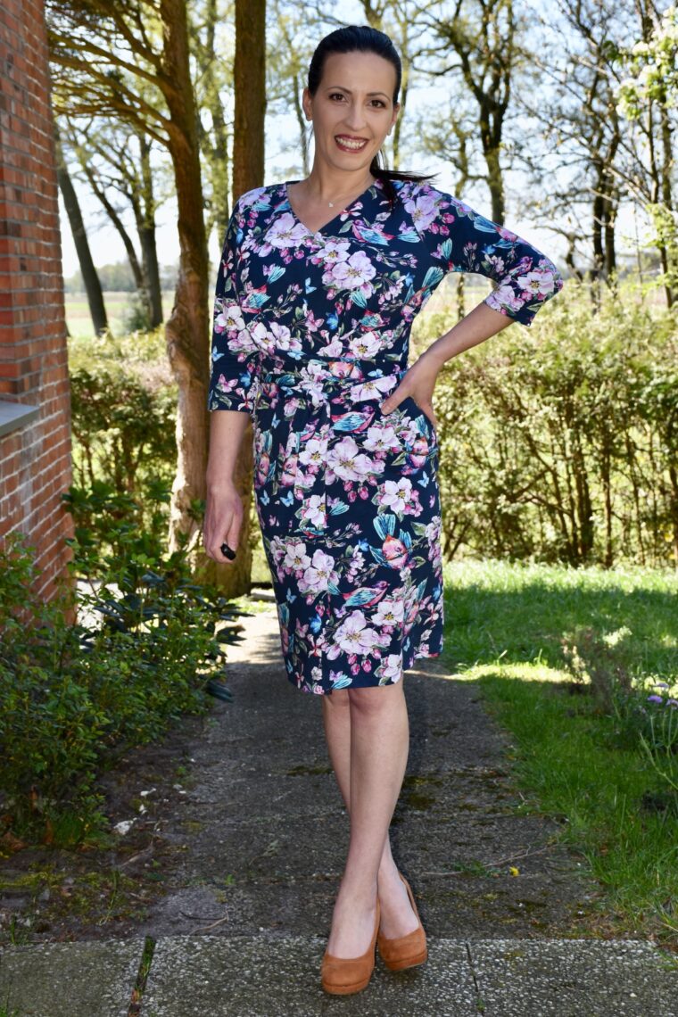 Camelia sewed this stunning Belgravia Knit Dress, featuring wrap ties and an easy-to-fit shape.