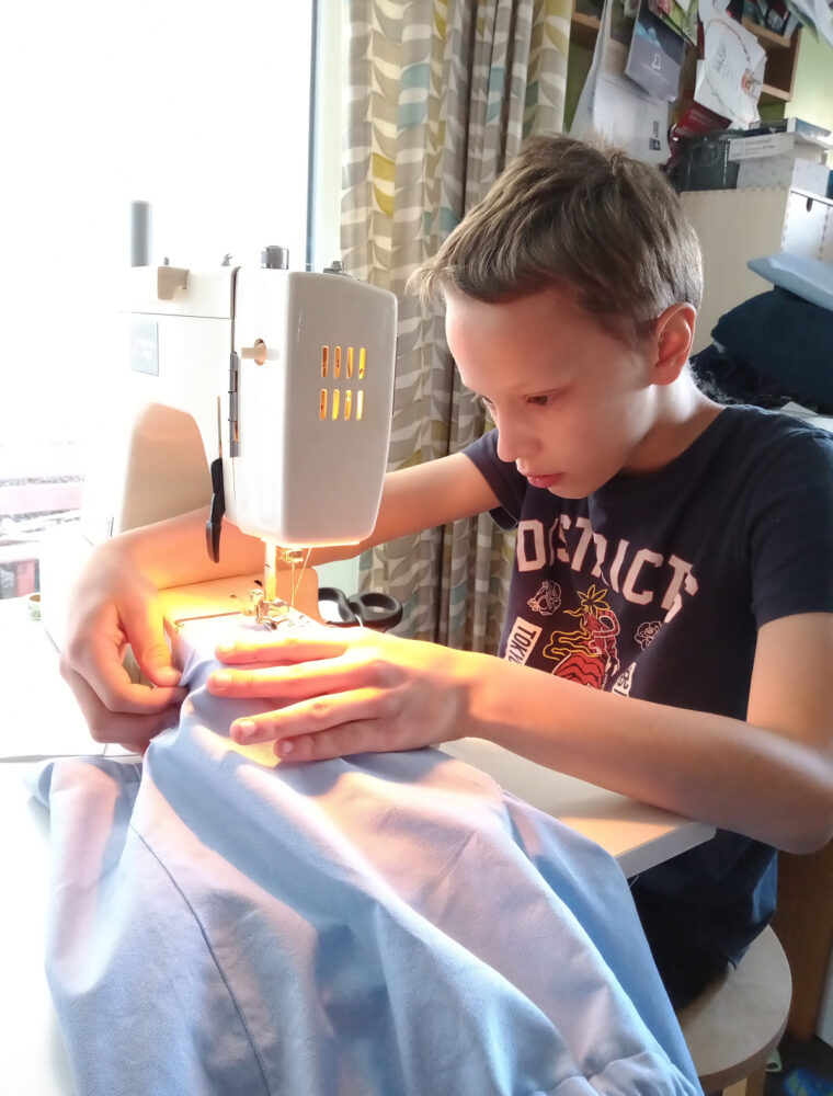 Want to teach a kid to sew? Look no further than this free, simple pattern.
