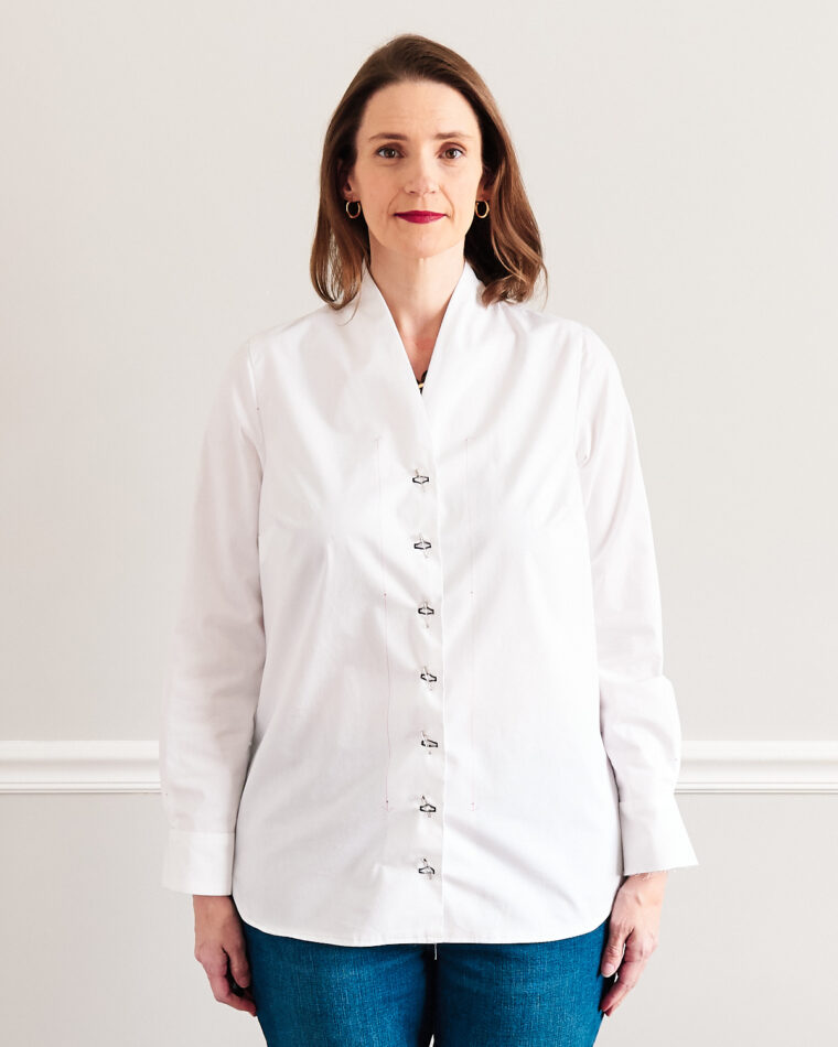 Lyndsey demonstrates fit issues in the muslin of her Fitzroy Blouse.