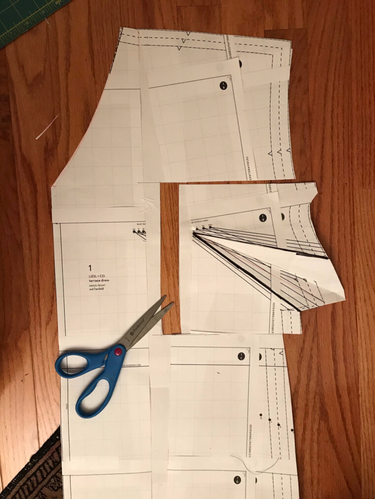 image of dart being shifted to help with fitting