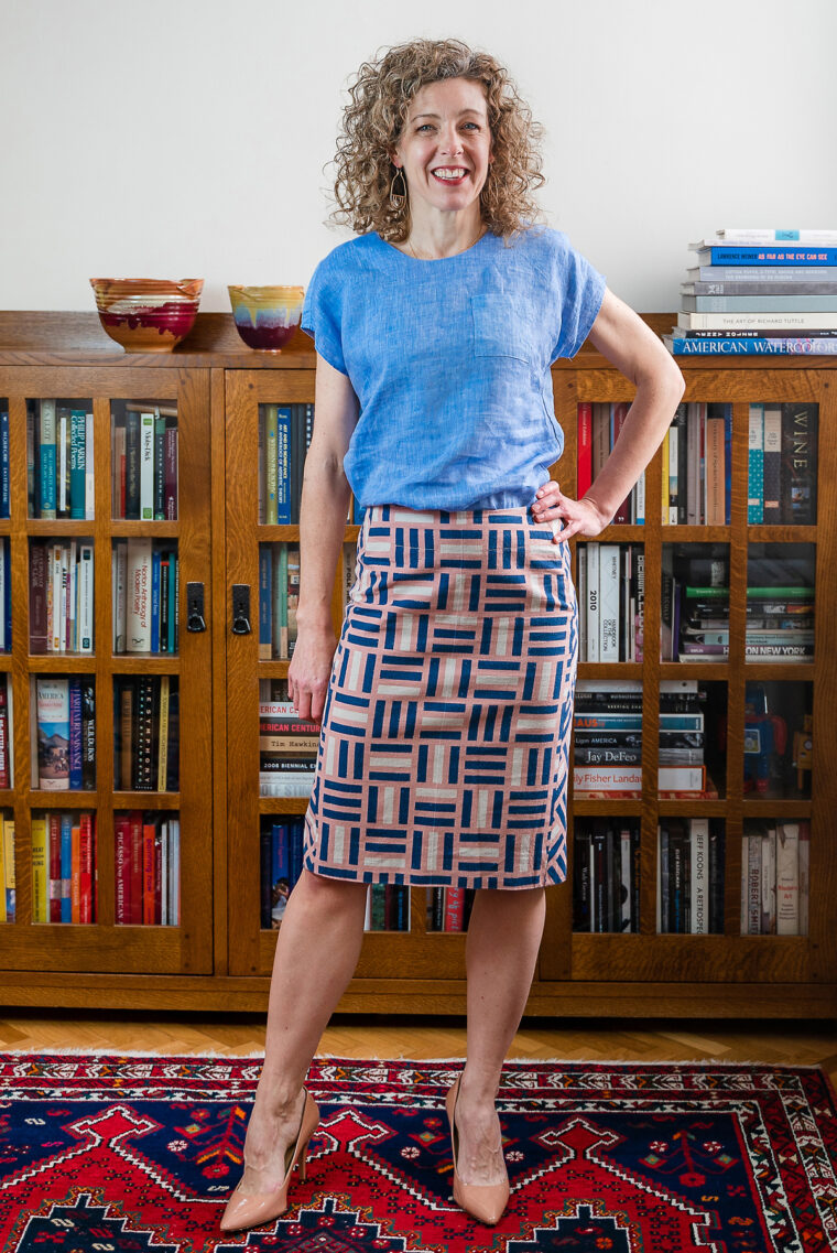 Verdun Woven T worn with the Extra-Sharp Pencil Skirt