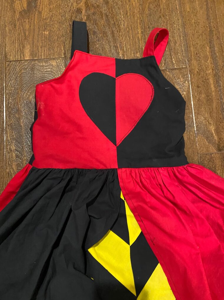 DIY Queen of Hearts sundress for girls.