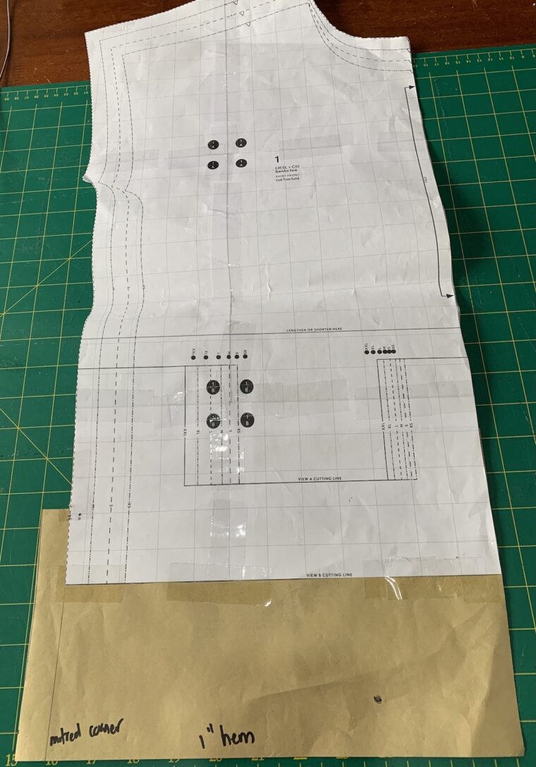 Pattern with length adjustment and adjustment for a split hem