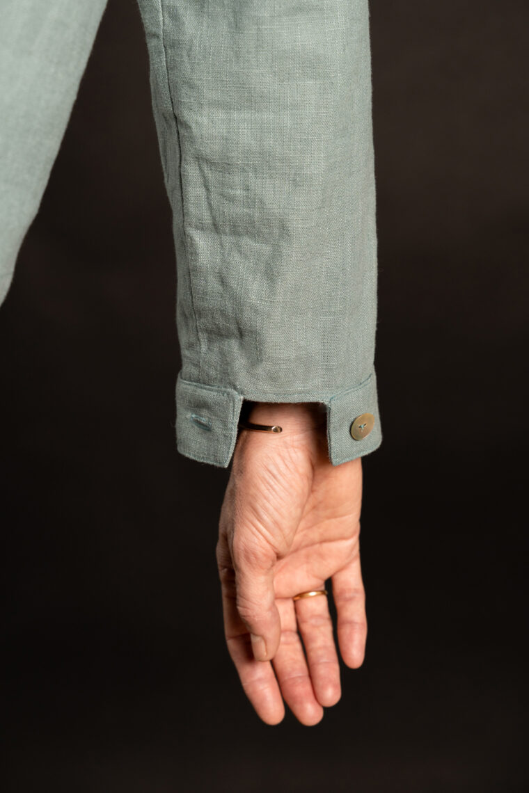 long sleeve cuff details of Liesl + Co Cyprus Woven Polo