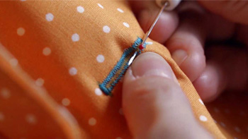 How to sew a buttonhole